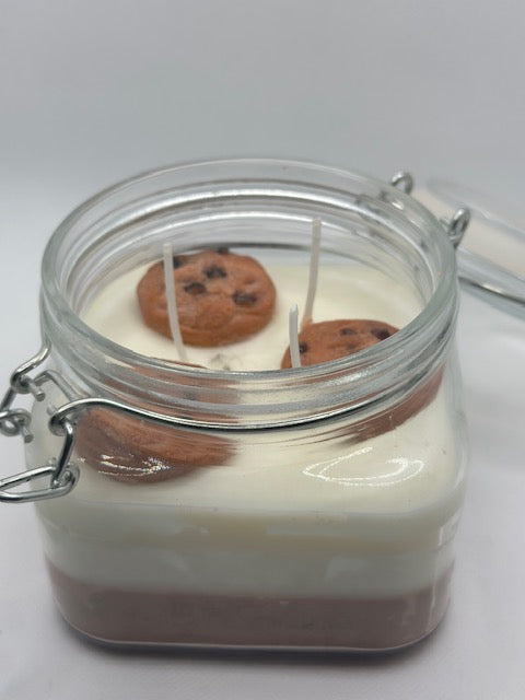 Cookies and Cream Scented Candle